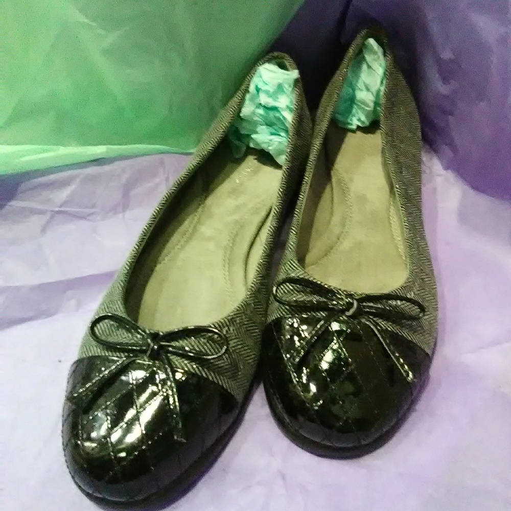 Aerosoles Flats